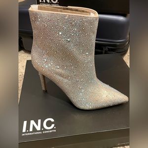 Women's Reisa Dress Booties